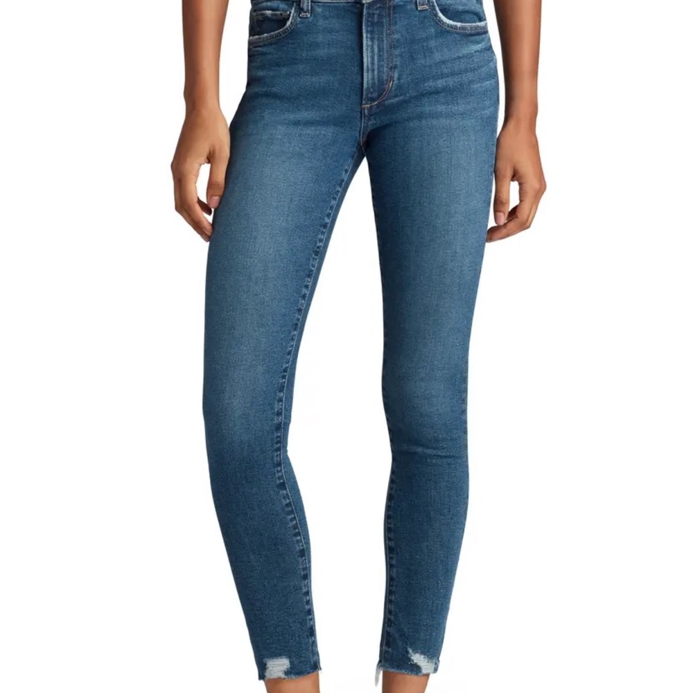Joe’s Jeans. The Icon Ankle Skinny Jeans. Size 27. Worn 2 times.